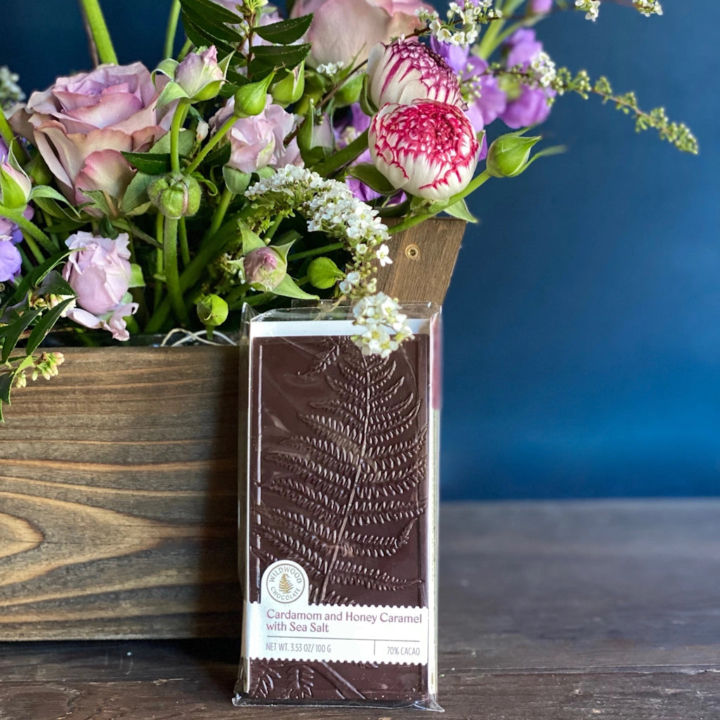This Wildwood Chocolate bars features cardamom and honey together in a sheet of hand-made caramel covered in layers of rich 70% dark chocolate sprinkled with sea salt