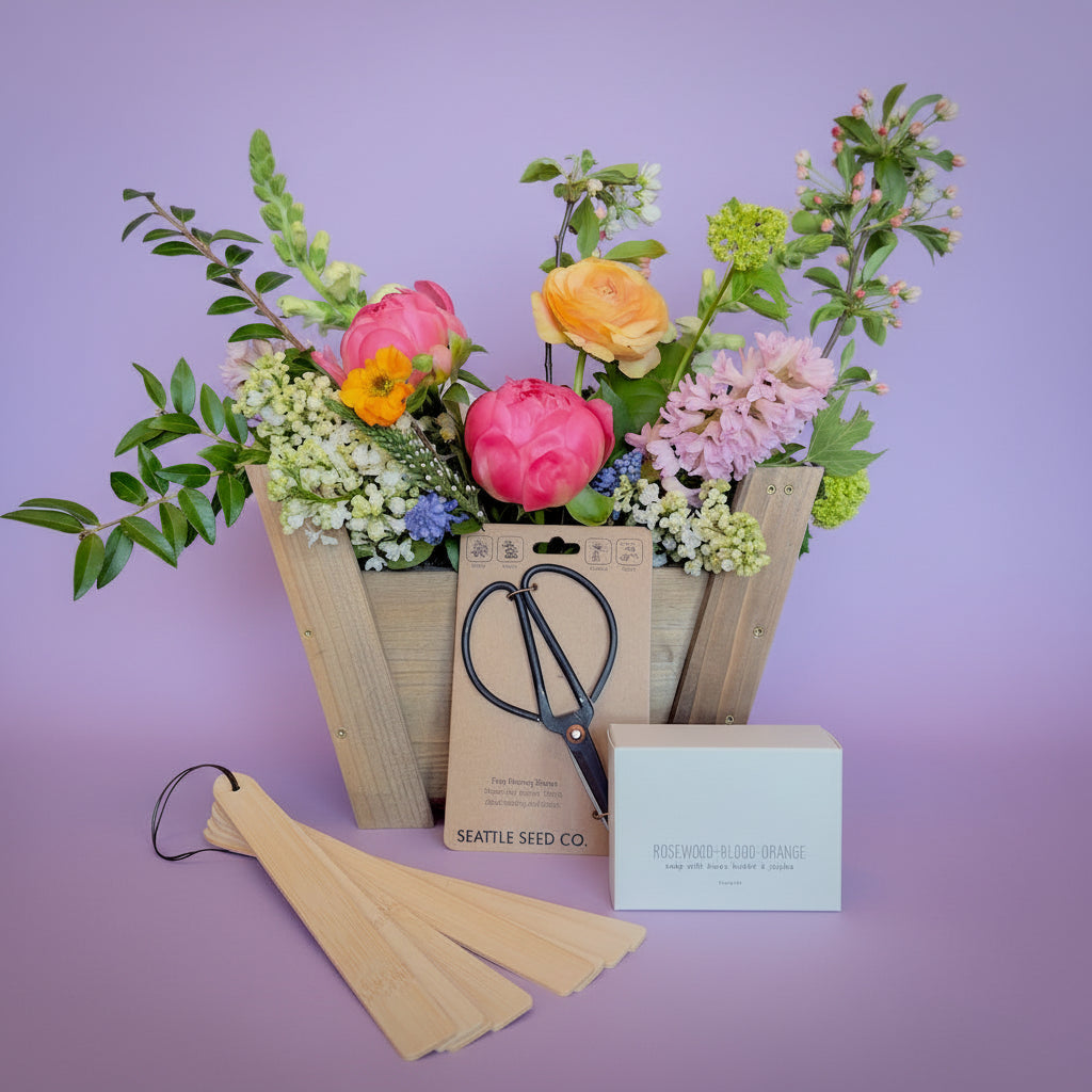 garden seeds gift basket The Gardener | The Petit Panier Collection
